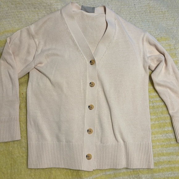 EVERLANE The Organic Cotton Cardigan - Picture 3 of 3